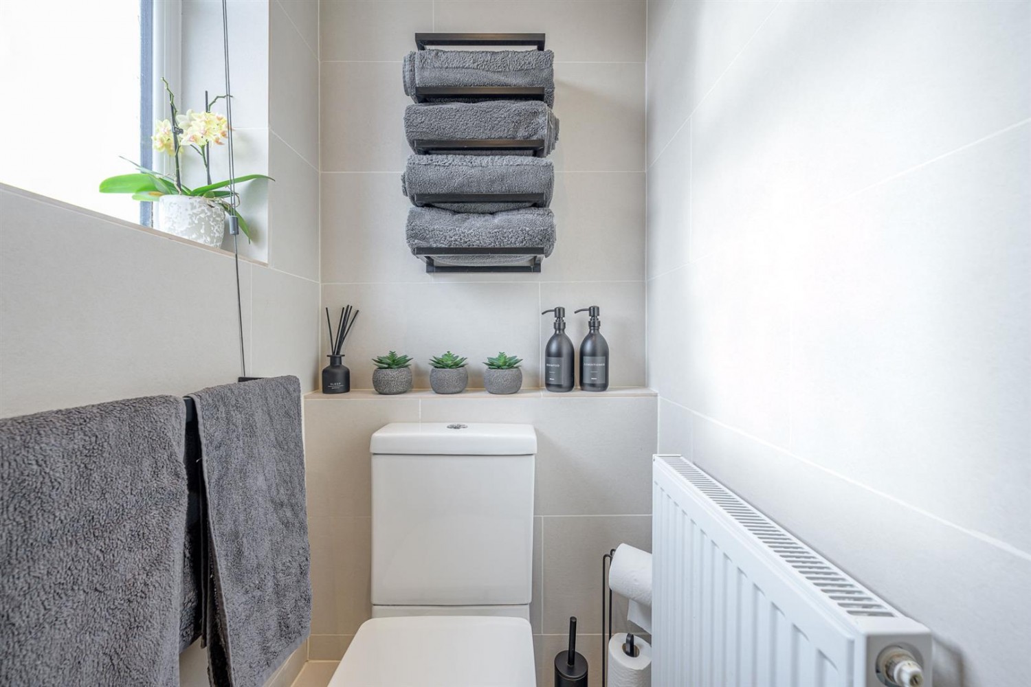 Rowan Rise, Kingswinford, DY6 8EE