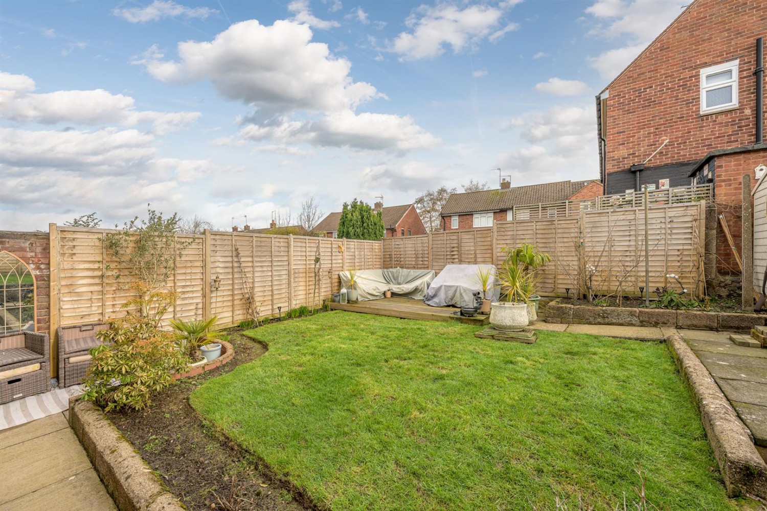 Rowan Rise, Kingswinford, DY6 8EE