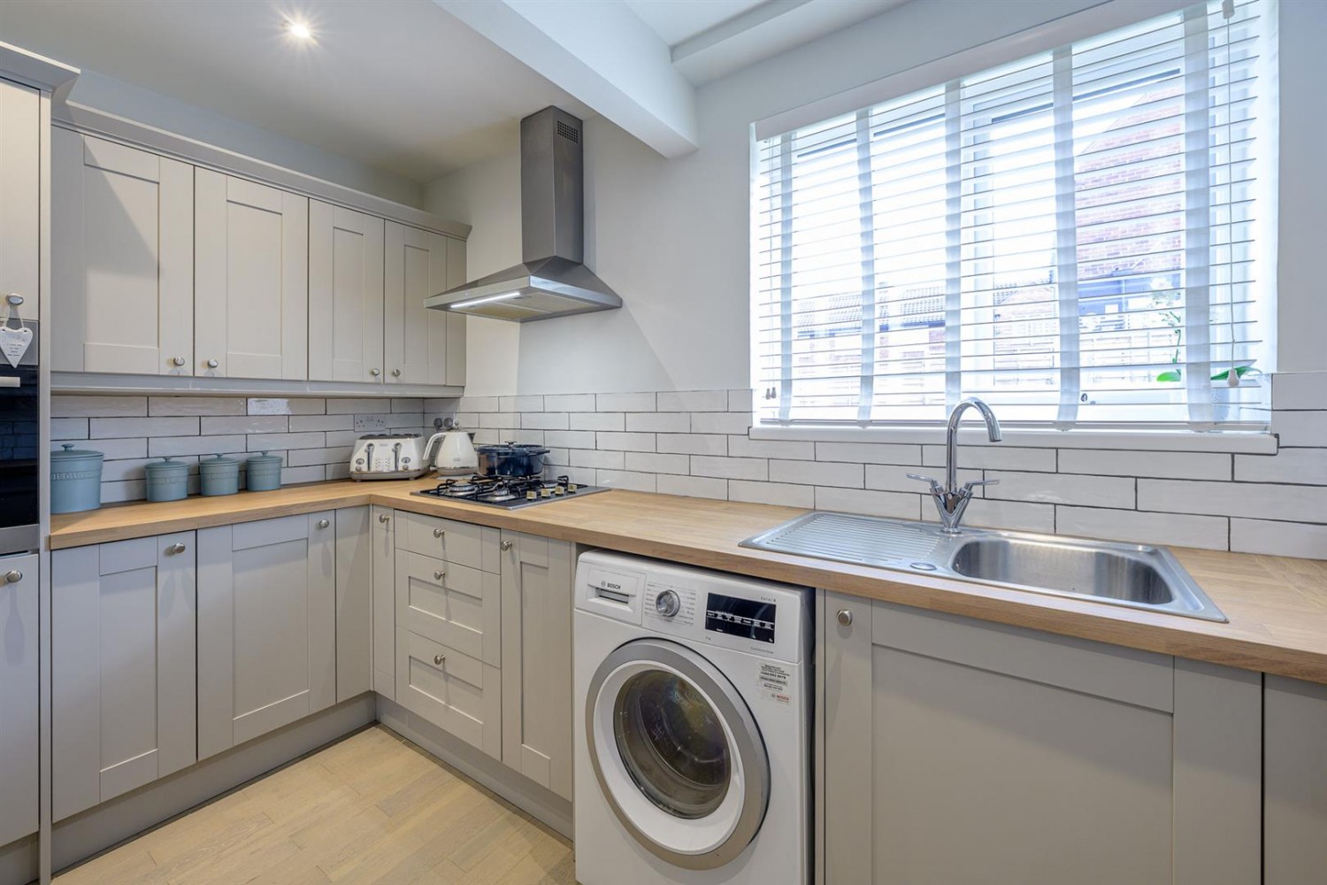 Rowan Rise, Kingswinford, DY6 8EE