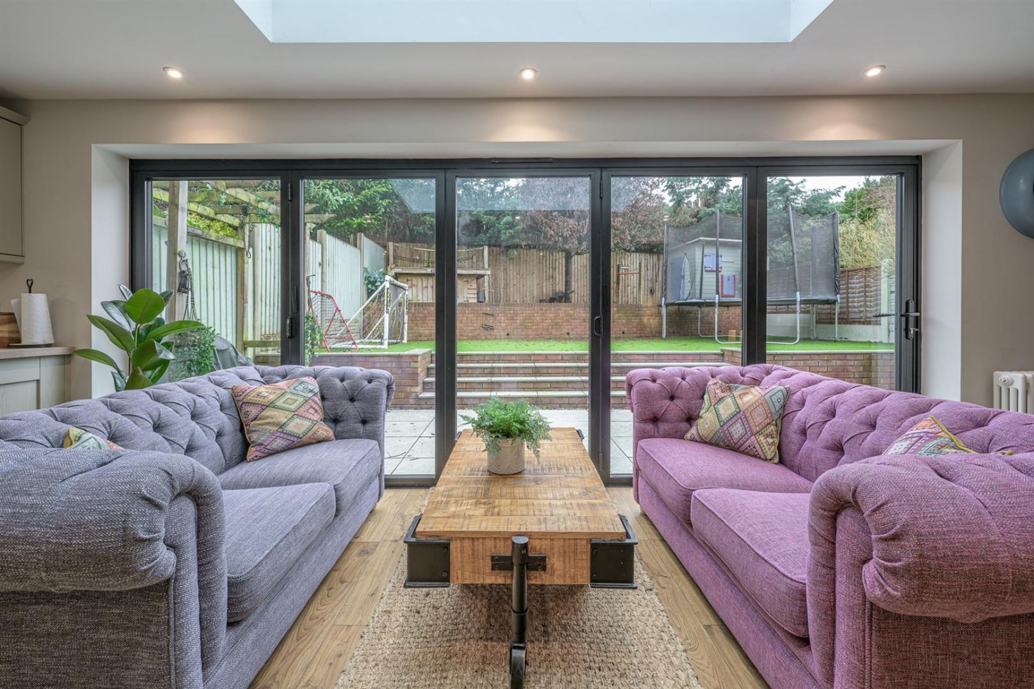 Hainult Close, Wordsley, DY8 5PB