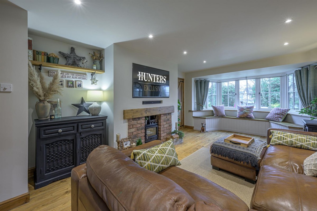 Hainult Close, Wordsley, DY8 5PB