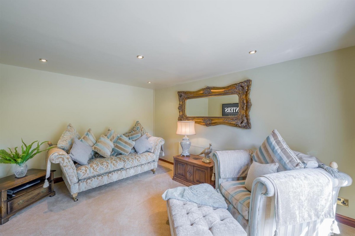 Sandy Ridge, Draycott, Claverley, WV5 7EA