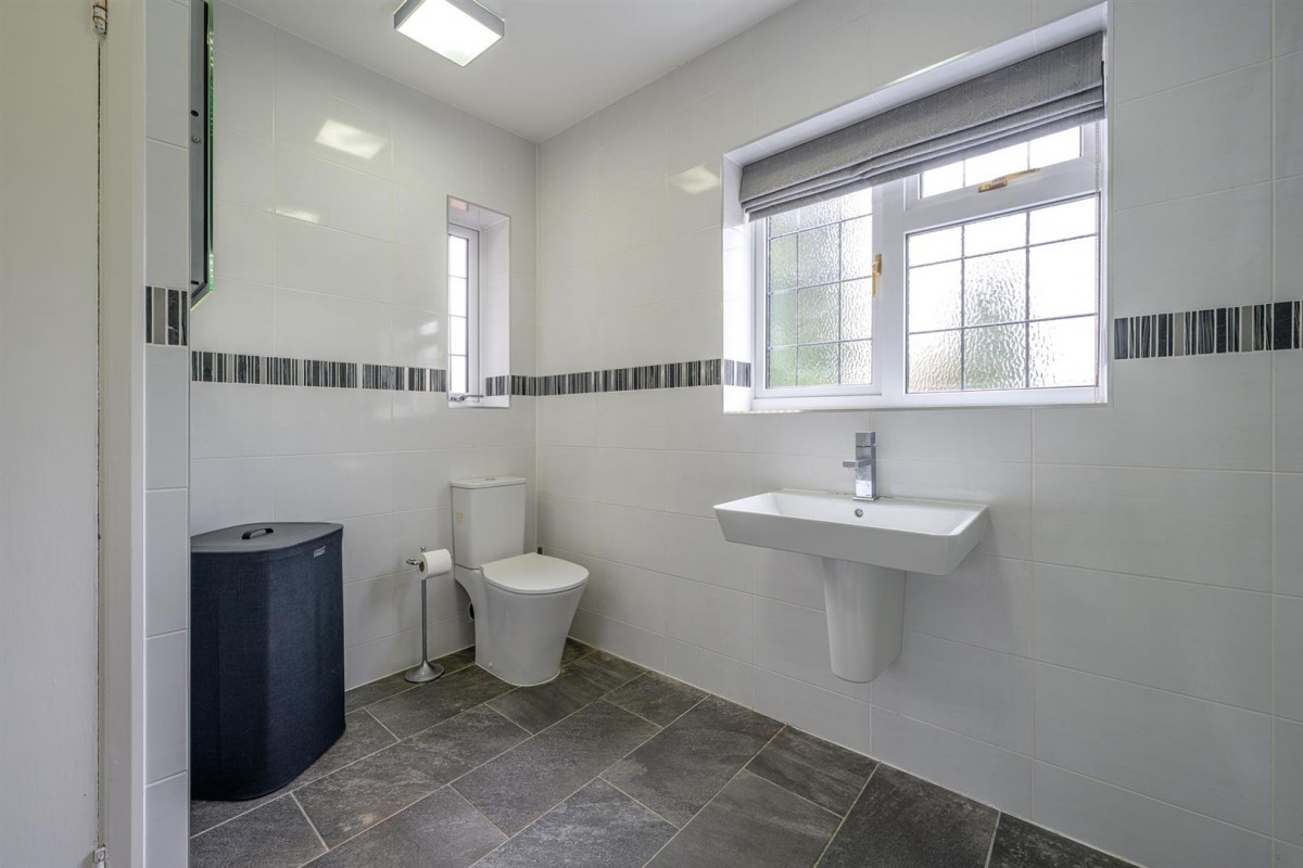 South Way, Pedmore Hall Lane, Stourbridge, DY9 0SS