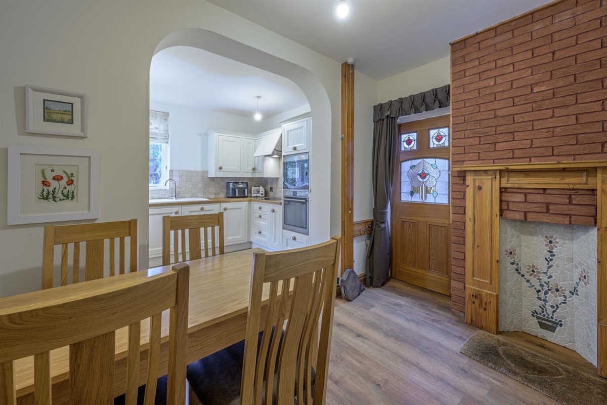 South Way, Pedmore Hall Lane, Stourbridge, DY9 0SS