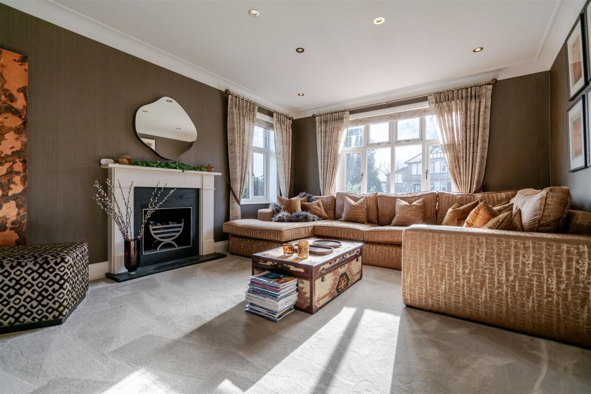 Oakleigh. Raikes Road, Skipton