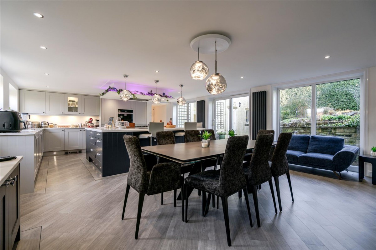 Oakleigh. Raikes Road, Skipton