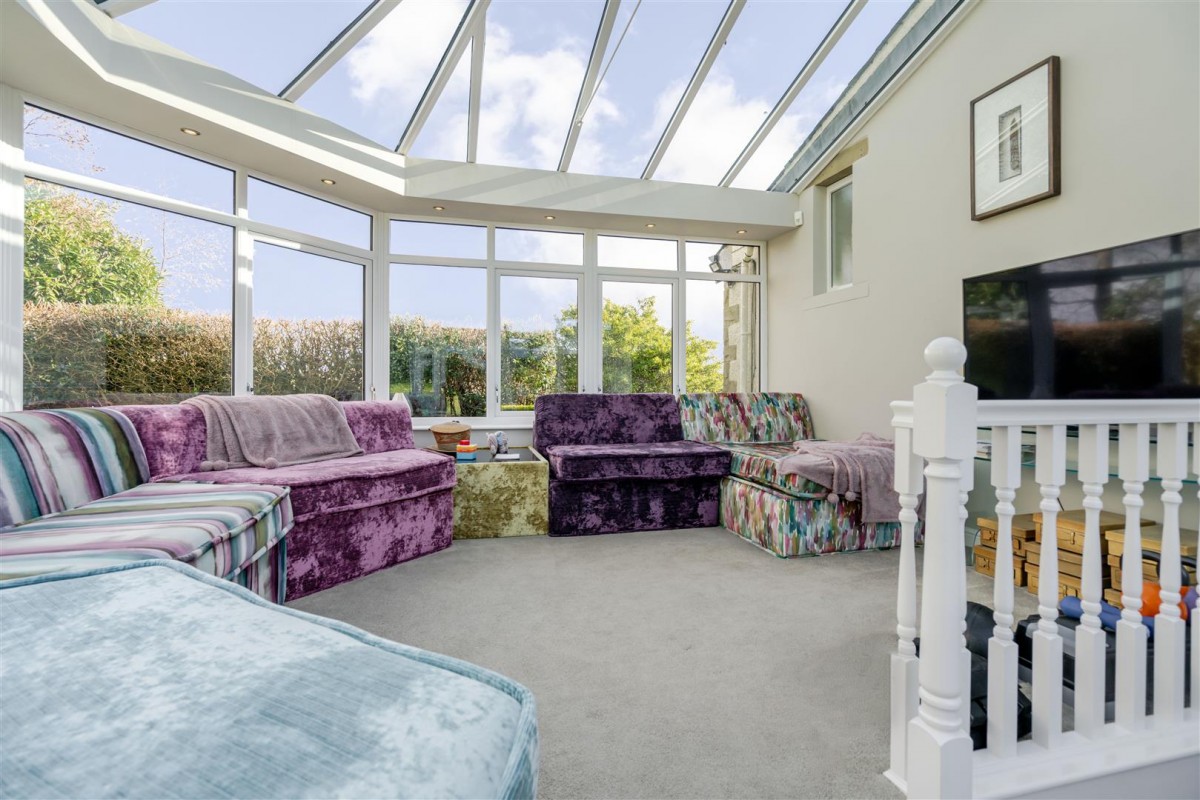 Oakleigh. Raikes Road, Skipton