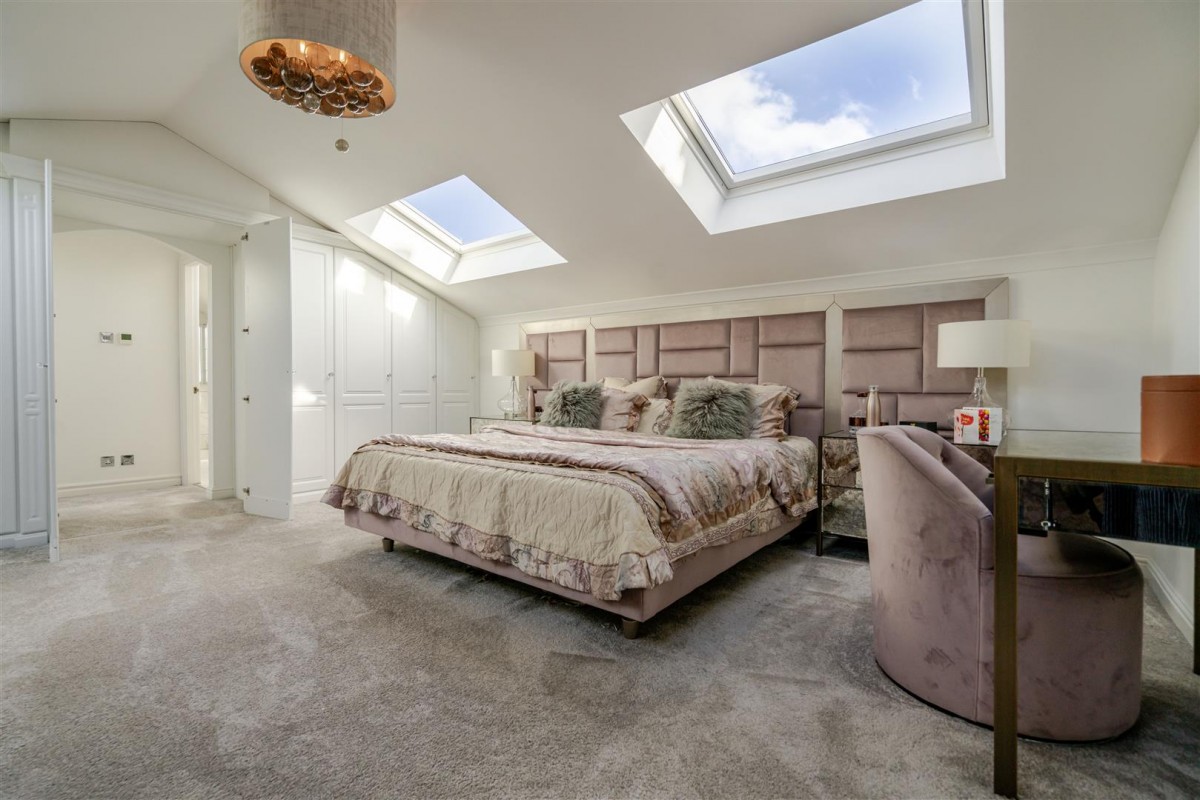 Oakleigh. Raikes Road, Skipton