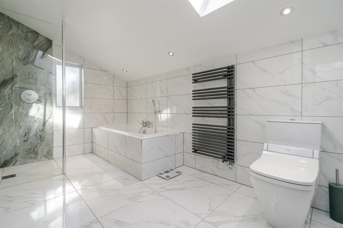 Oakleigh. Raikes Road, Skipton