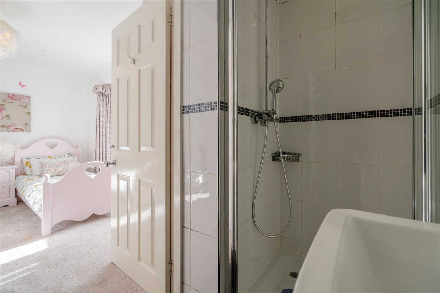 Oakleigh. Raikes Road, Skipton