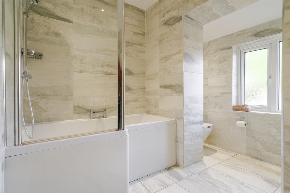 Oakleigh. Raikes Road, Skipton