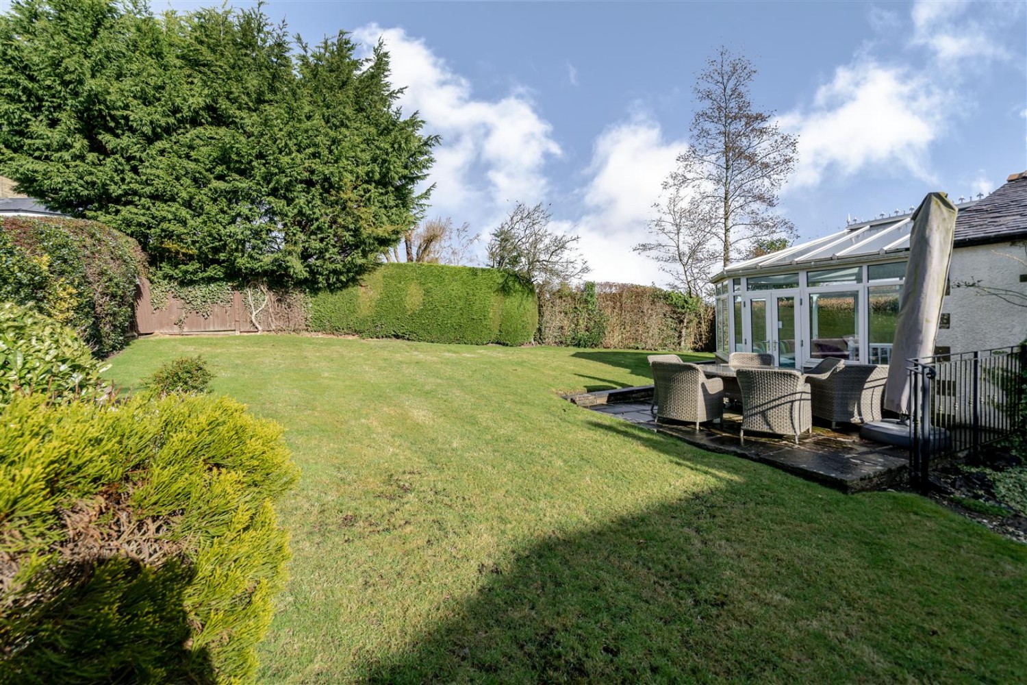 Oakleigh. Raikes Road, Skipton