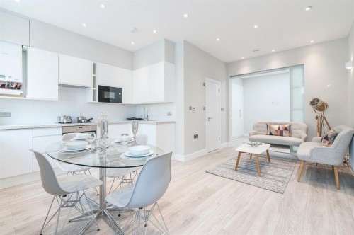 Glading Terrace, London, N16