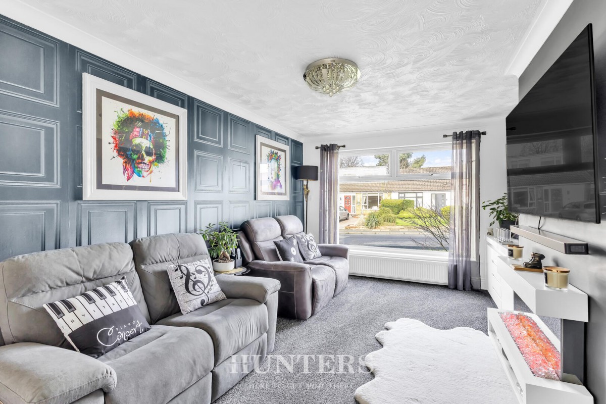 Warwick Road, Alkrington, Manchester, M24