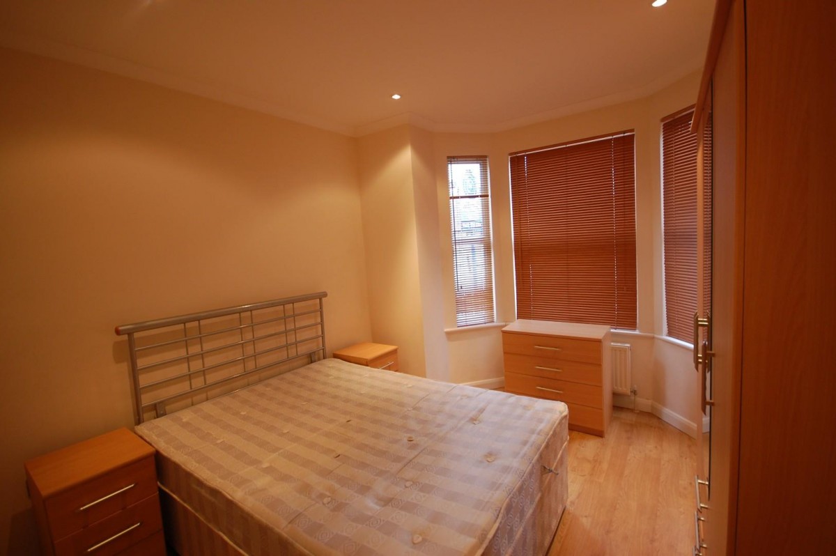 Prince Of Wales Avenue, Reading