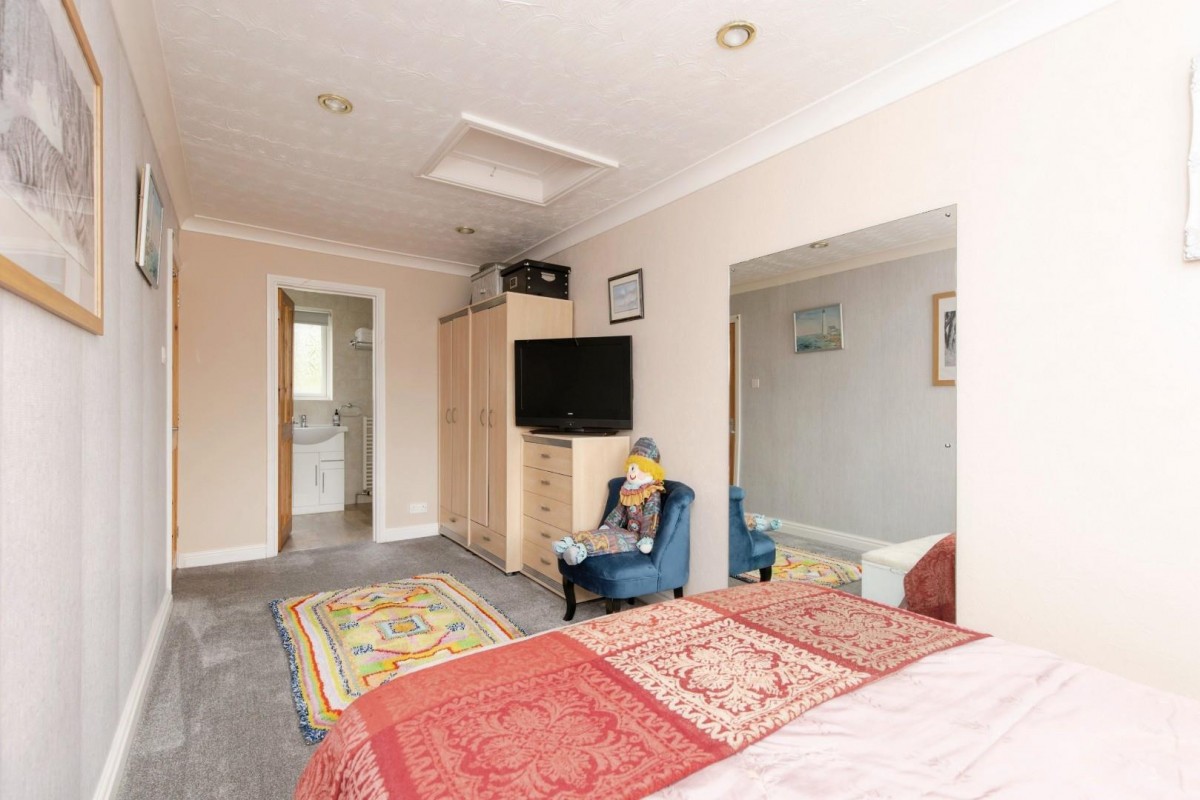 Dovestone, Wilnecote, Tamworth