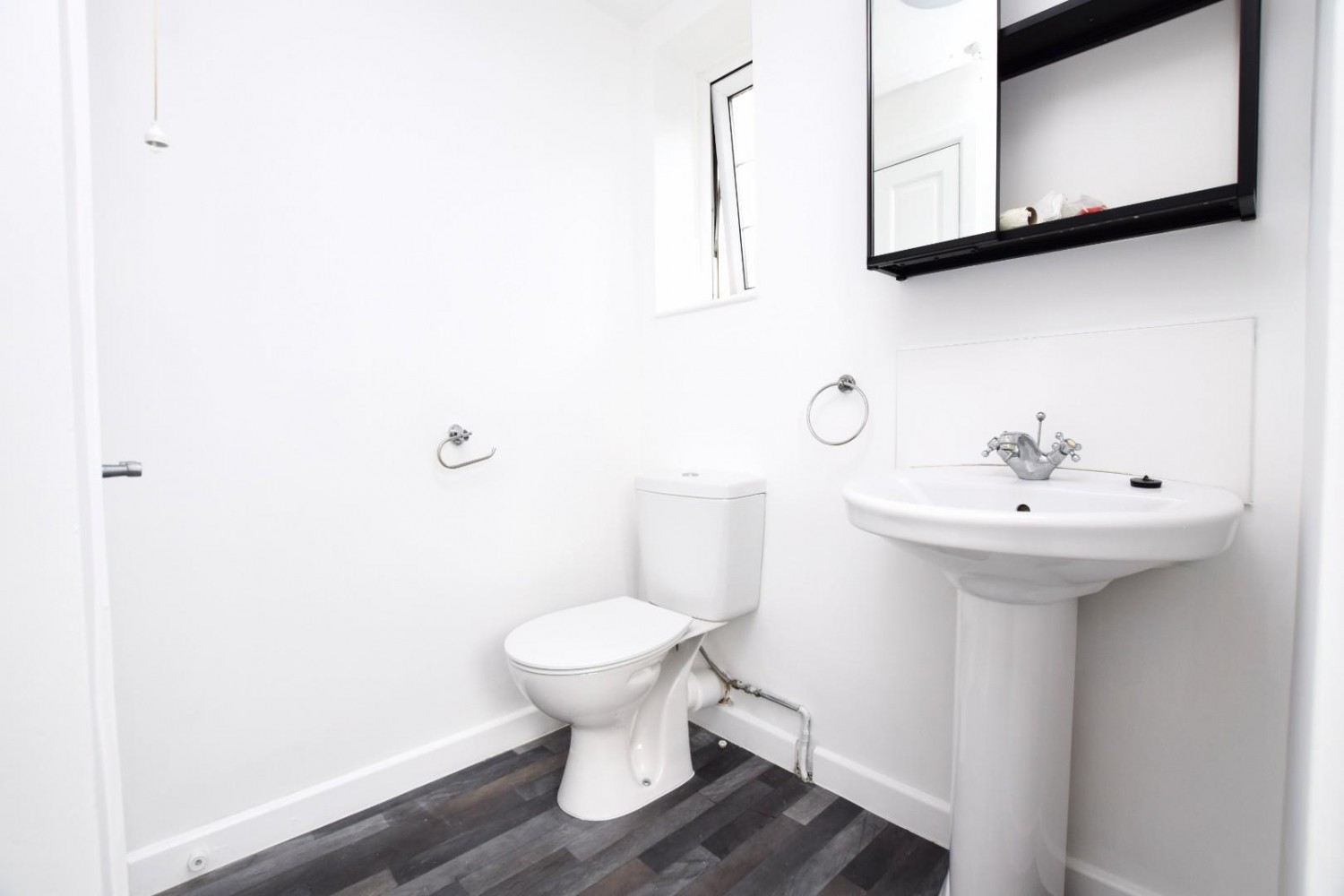 Berkeley Close, Hornchurch, RM11