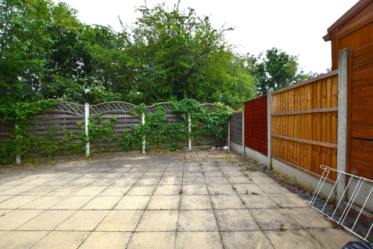 Berkeley Close, Hornchurch, RM11