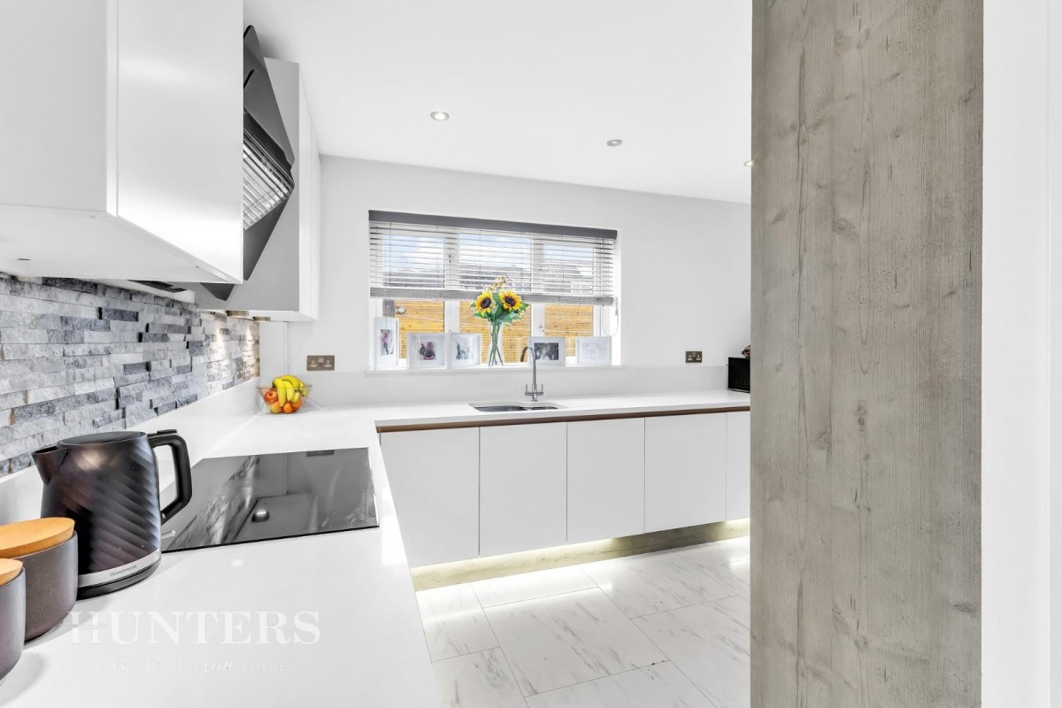 Hillspring Road, Springhead, Oldham