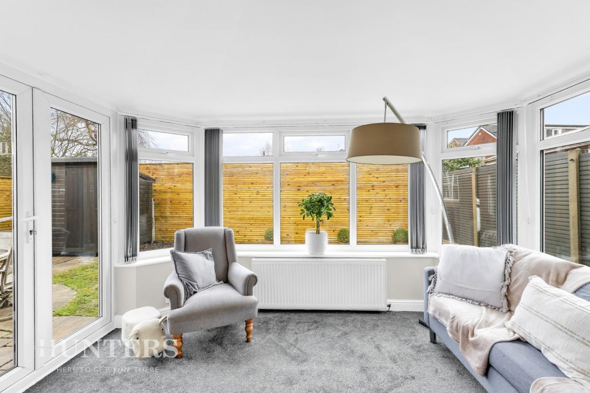 Hillspring Road, Springhead, Oldham