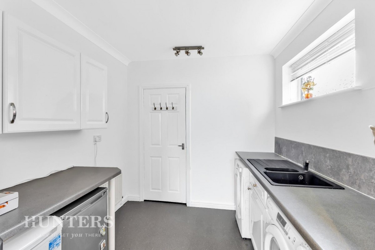 Hillspring Road, Springhead, Oldham