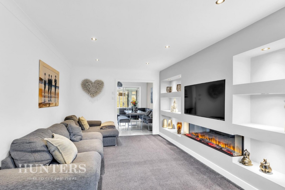 Hillspring Road, Springhead, Oldham