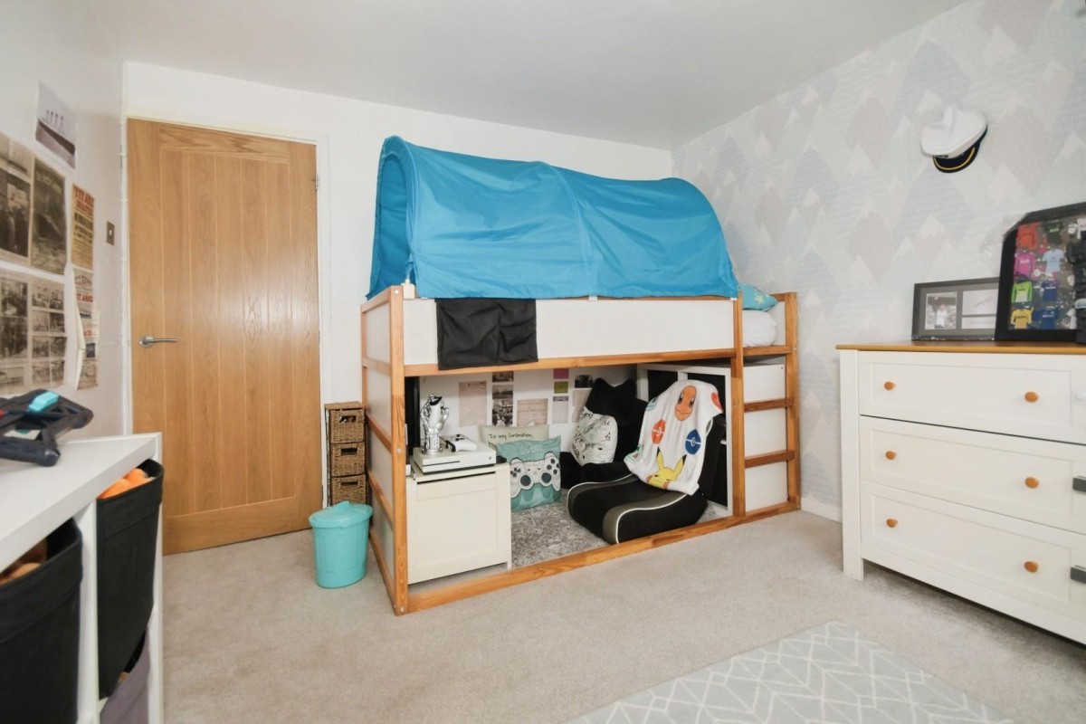 Houldsworth Crescent, Bolsover, Chesterfield, S44 6SQ