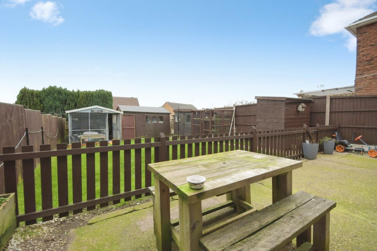 Houldsworth Crescent, Bolsover, Chesterfield, S44 6SQ