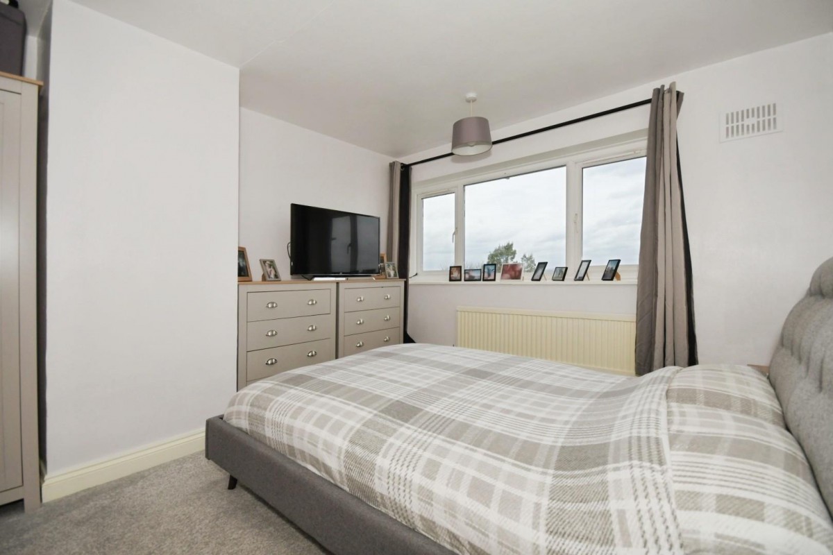 Houldsworth Crescent, Bolsover, Chesterfield, S44 6SQ