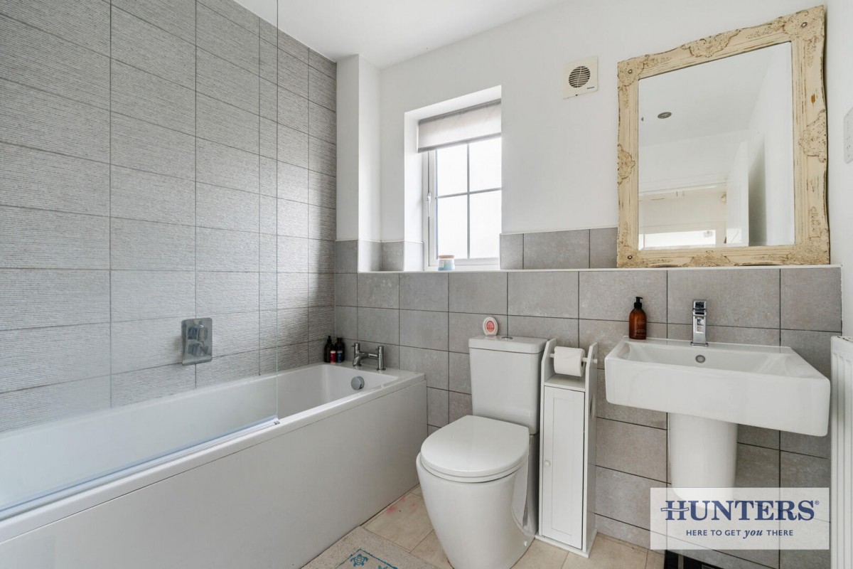 Mill Holme Fold, Bradford