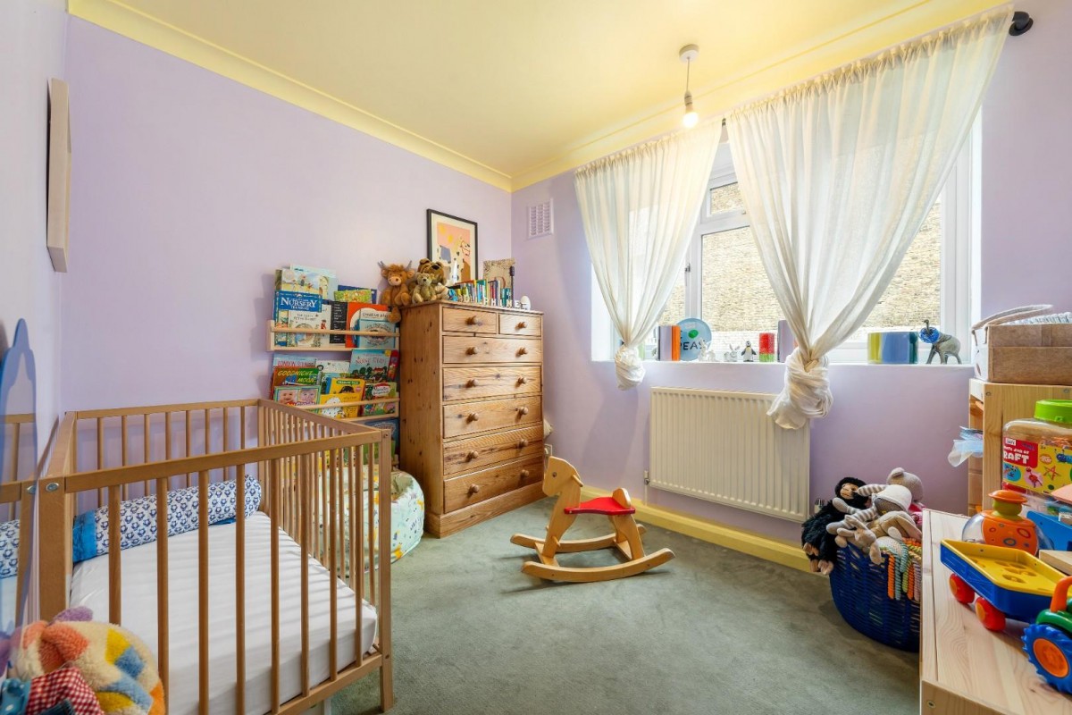 Herne Hill Road, London, SE24