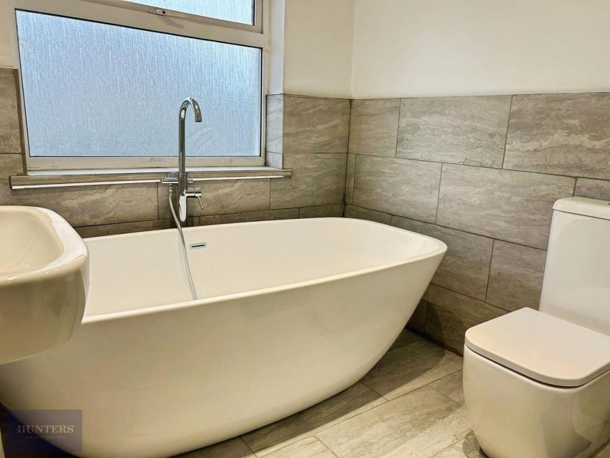 Edward Road, Oldbury B68 0LZ