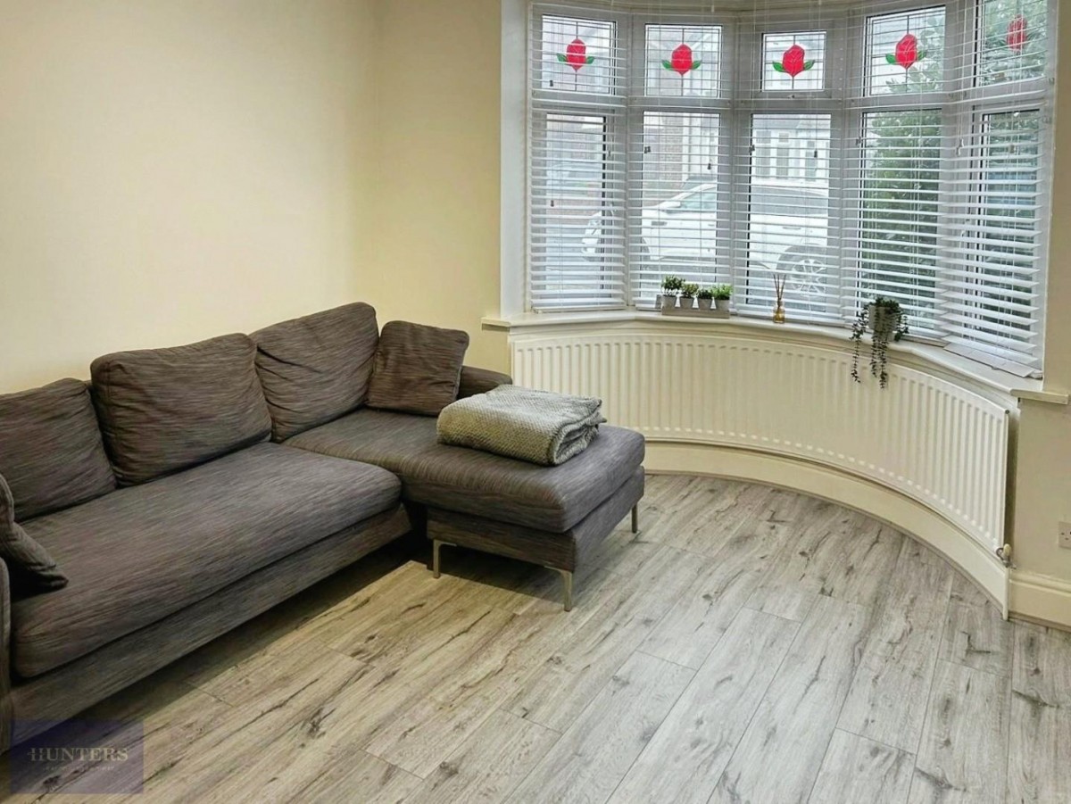 Edward Road, Oldbury B68 0LZ