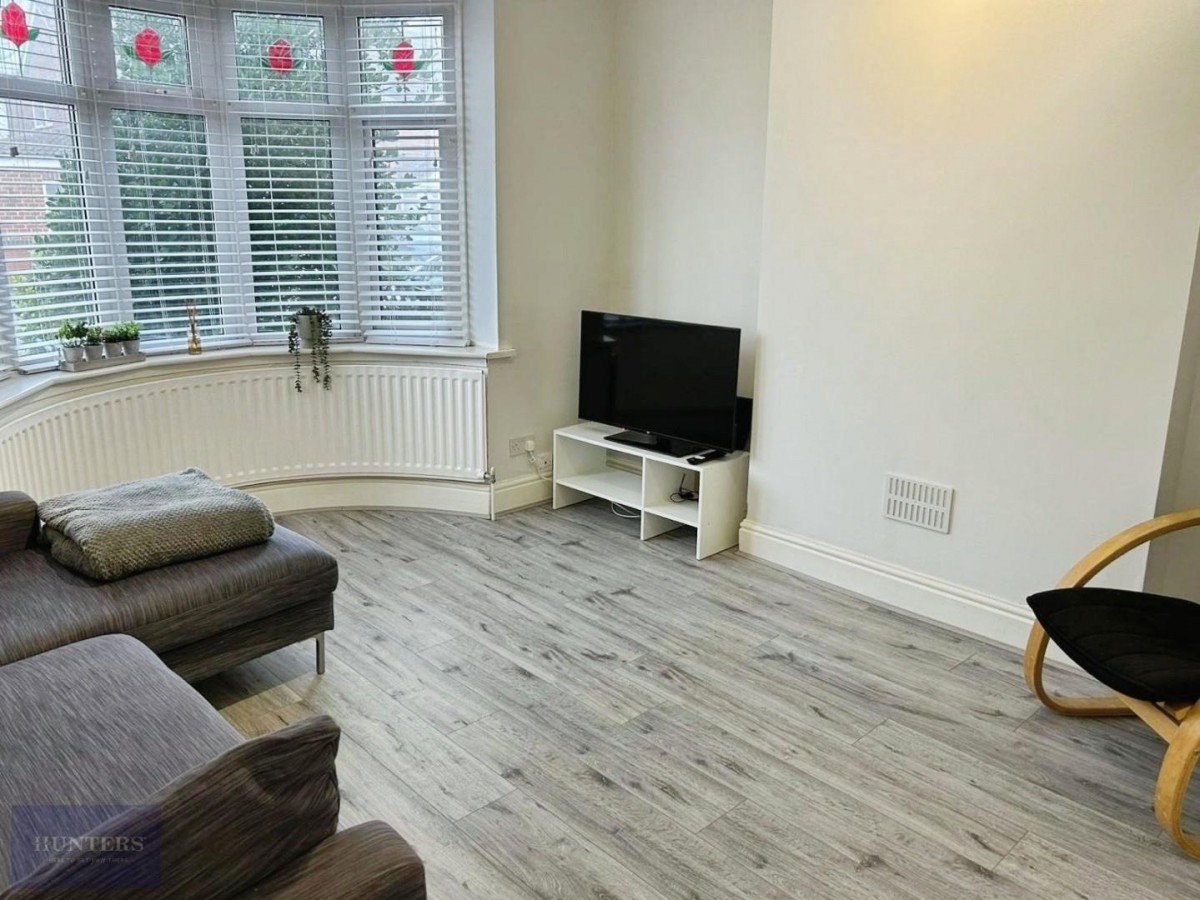 Edward Road, Oldbury B68 0LZ