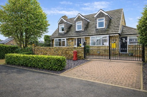 The Boulevard, Farsley, Leeds