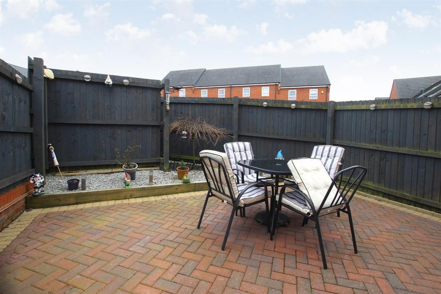 Andrews Walk, Blackburn, BB2 3LE