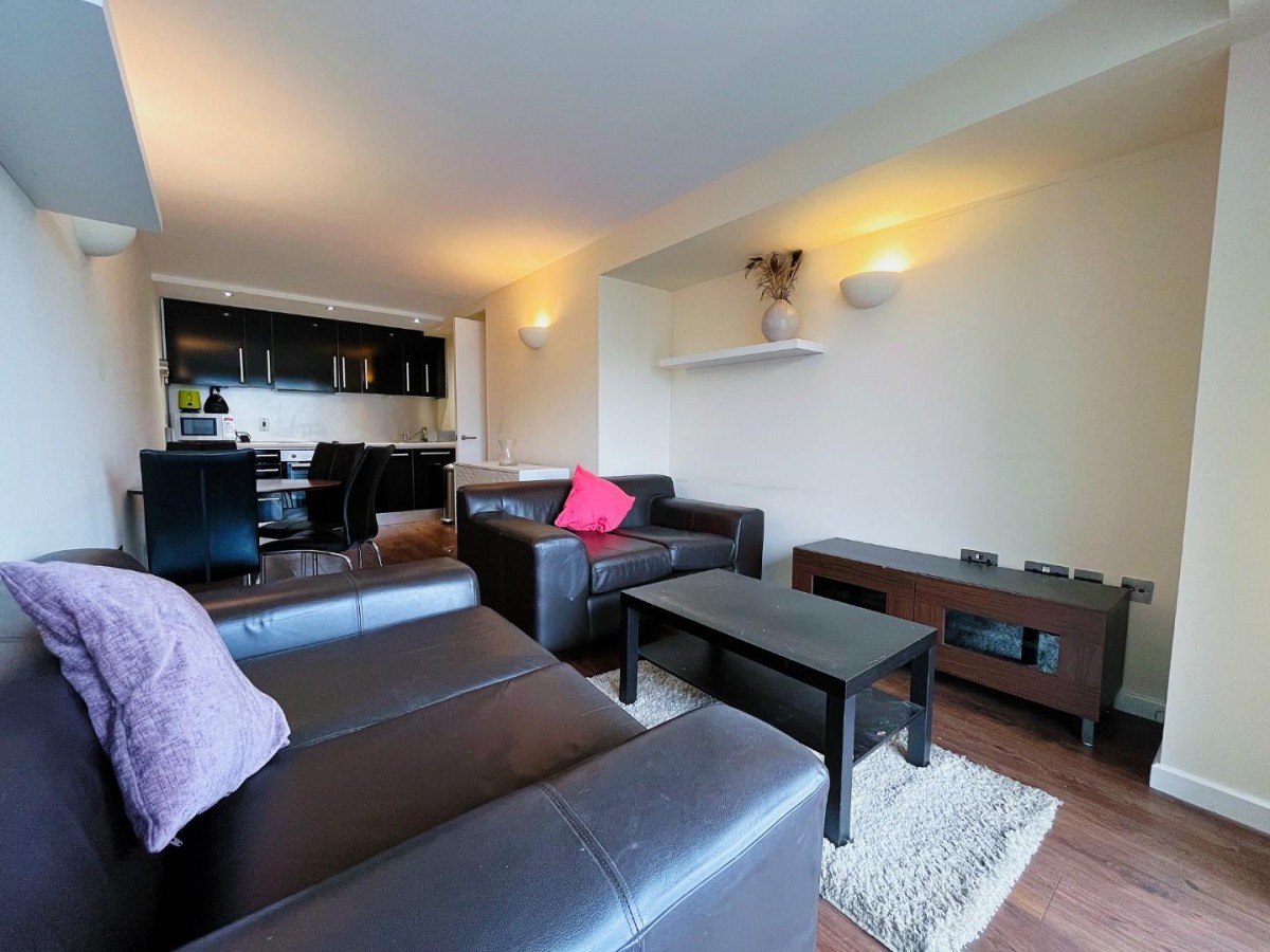 Whitehall Waterfront, 2 Riverside Way, Leeds