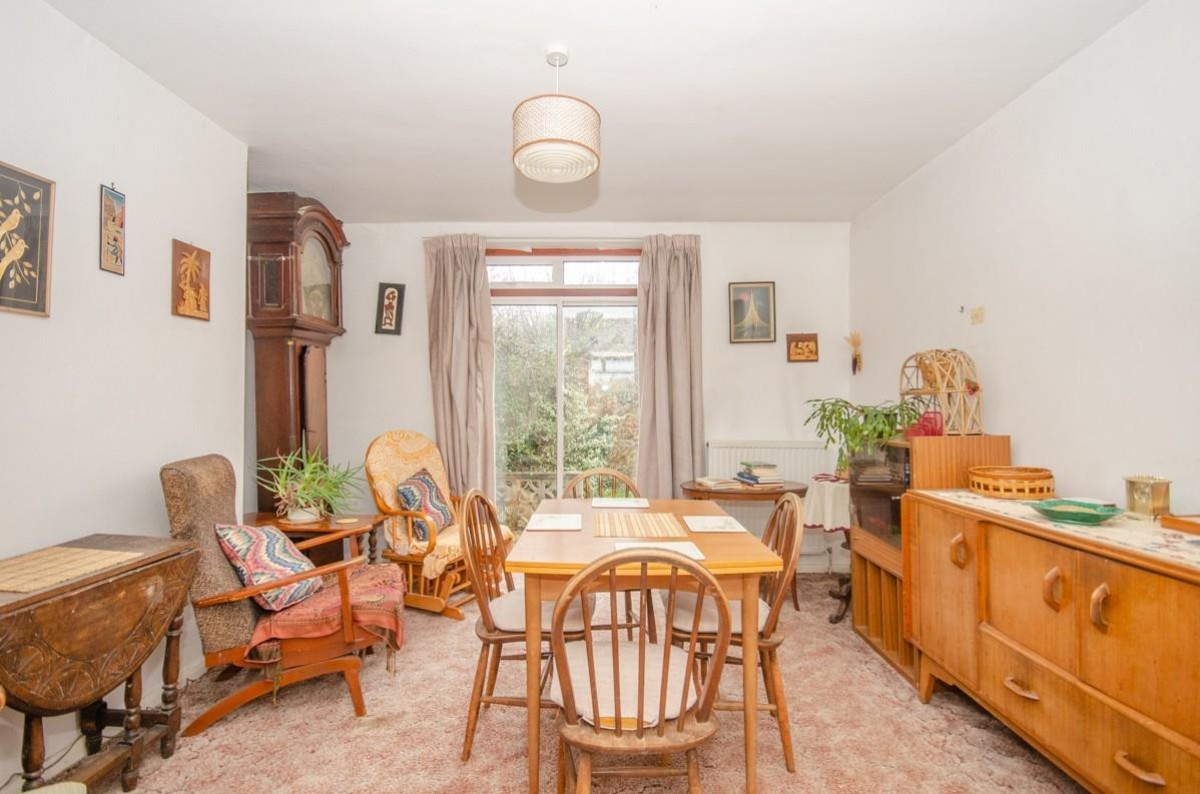 Kingston Drive, Mangotsfield, Bristol, BS16 9BQ