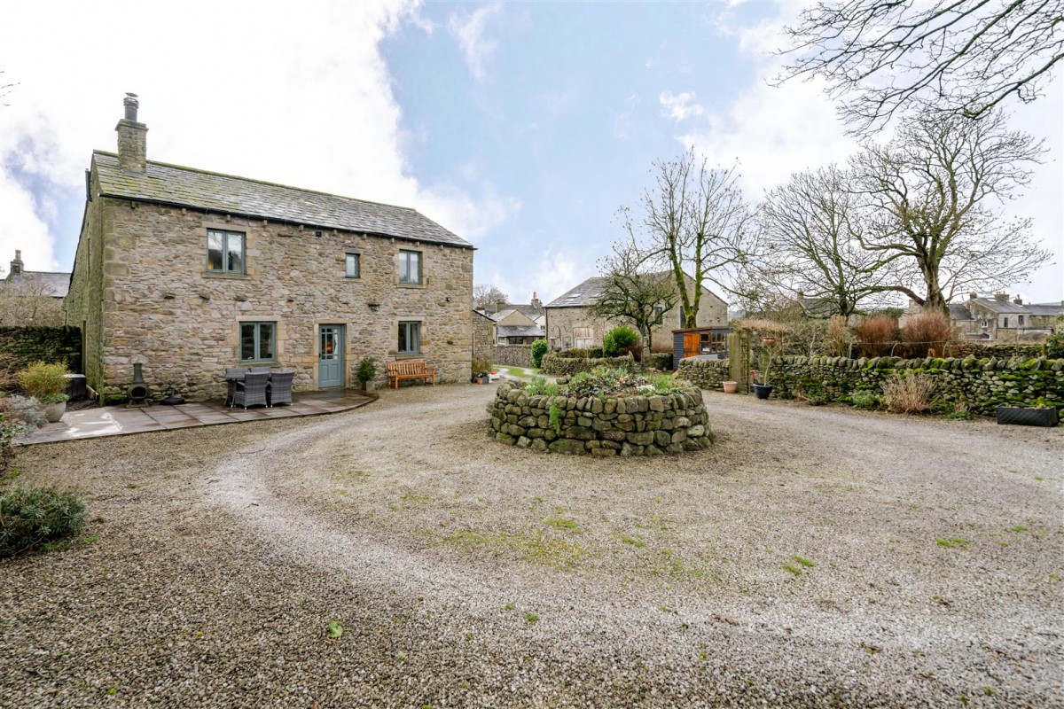 Grosvenor Barn and Annex, Long Preston. Skipton