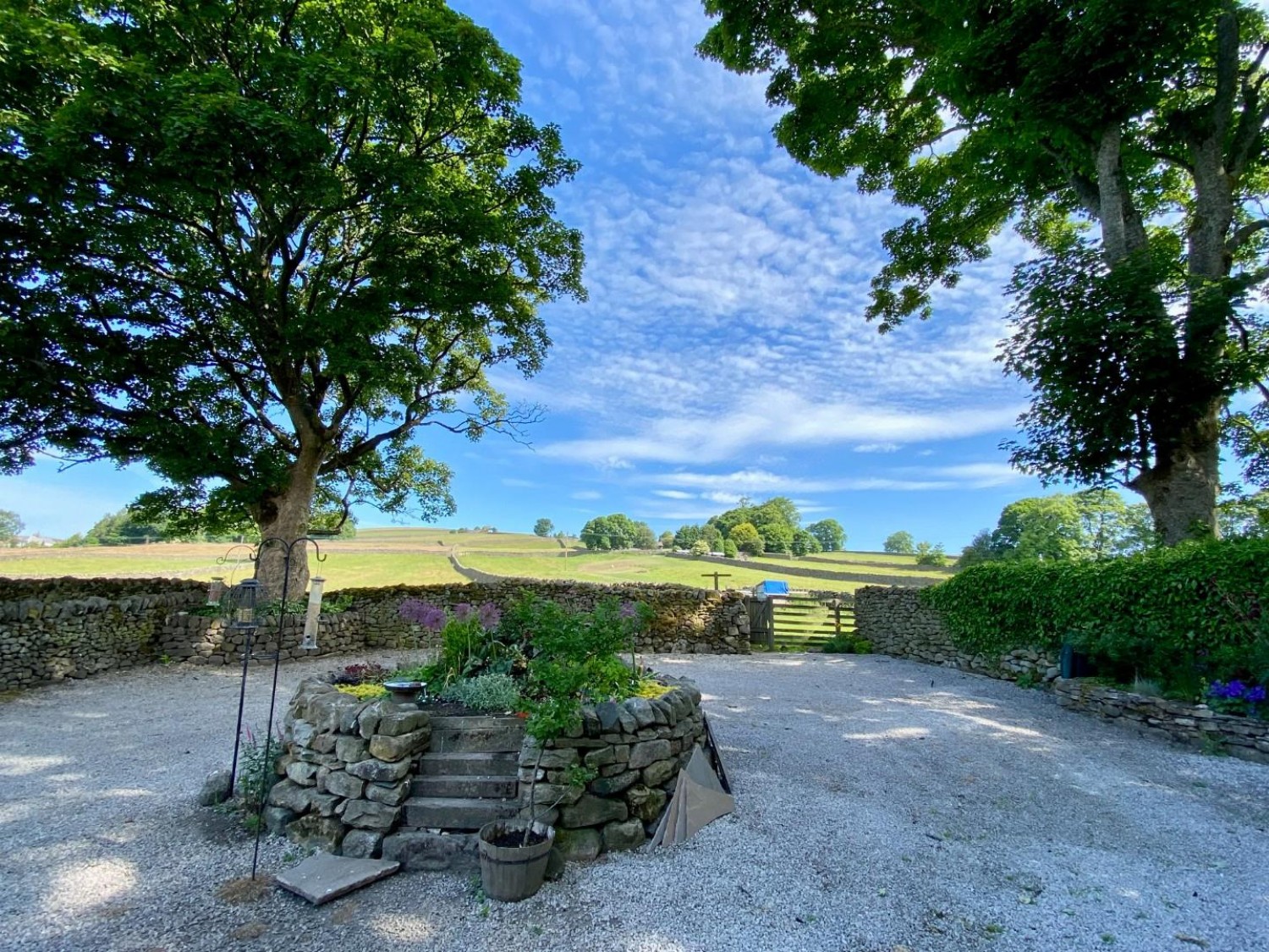 Grosvenor Barn and Annex, Long Preston. Skipton
