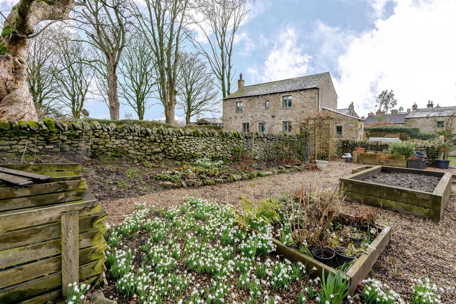 Grosvenor Barn and Annex, Long Preston. Skipton