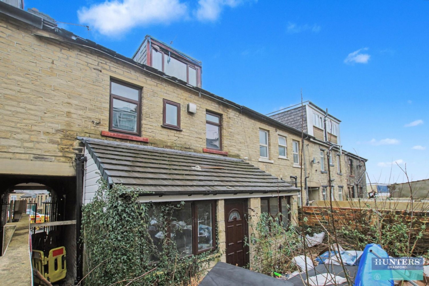 Tichborne Road Bradford, BD5 8AU