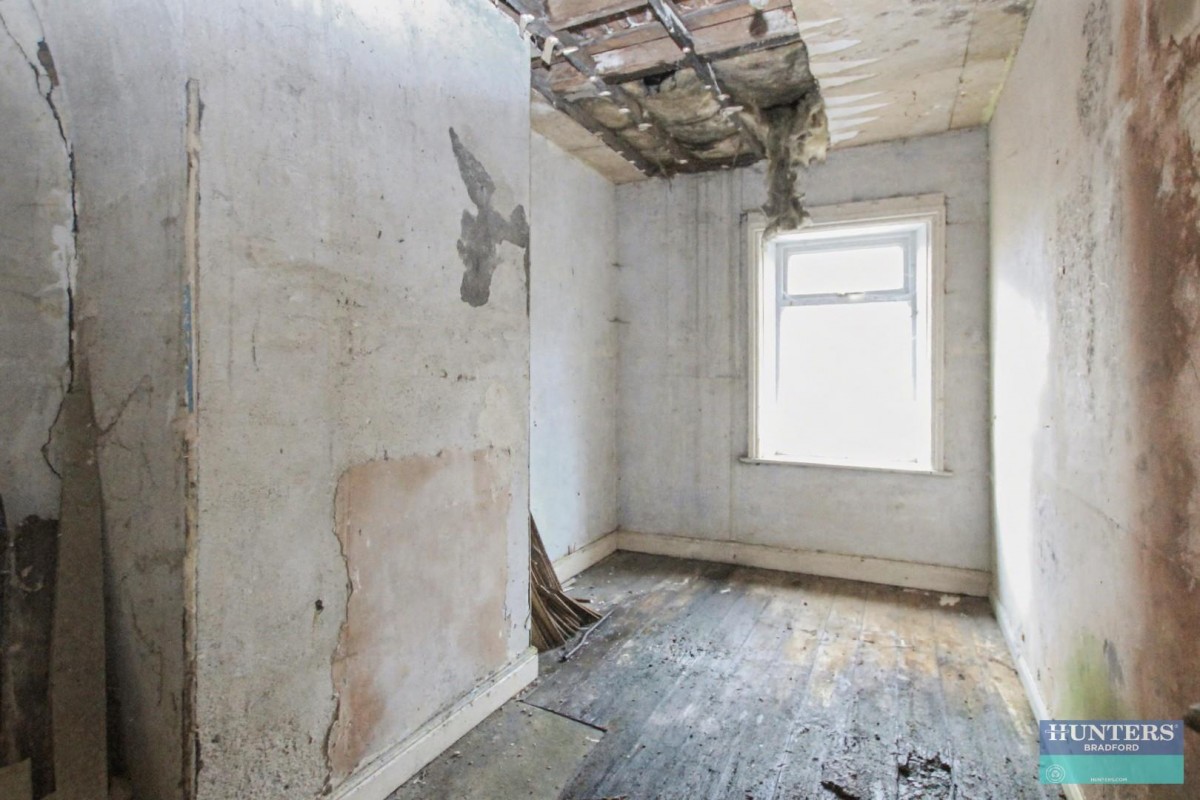 Tichborne Road Bradford, BD5 8AU