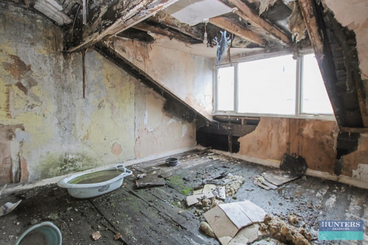 Tichborne Road Bradford, BD5 8AU