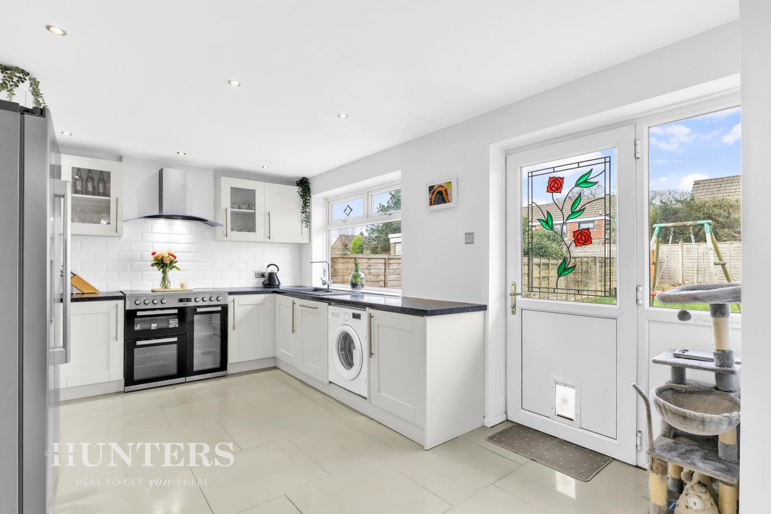 Chichester Close, Smithy Bridge, OL15 8QL