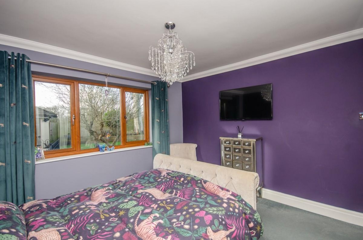 Abbots Road, Hanham, Bristol, BS15 3NR