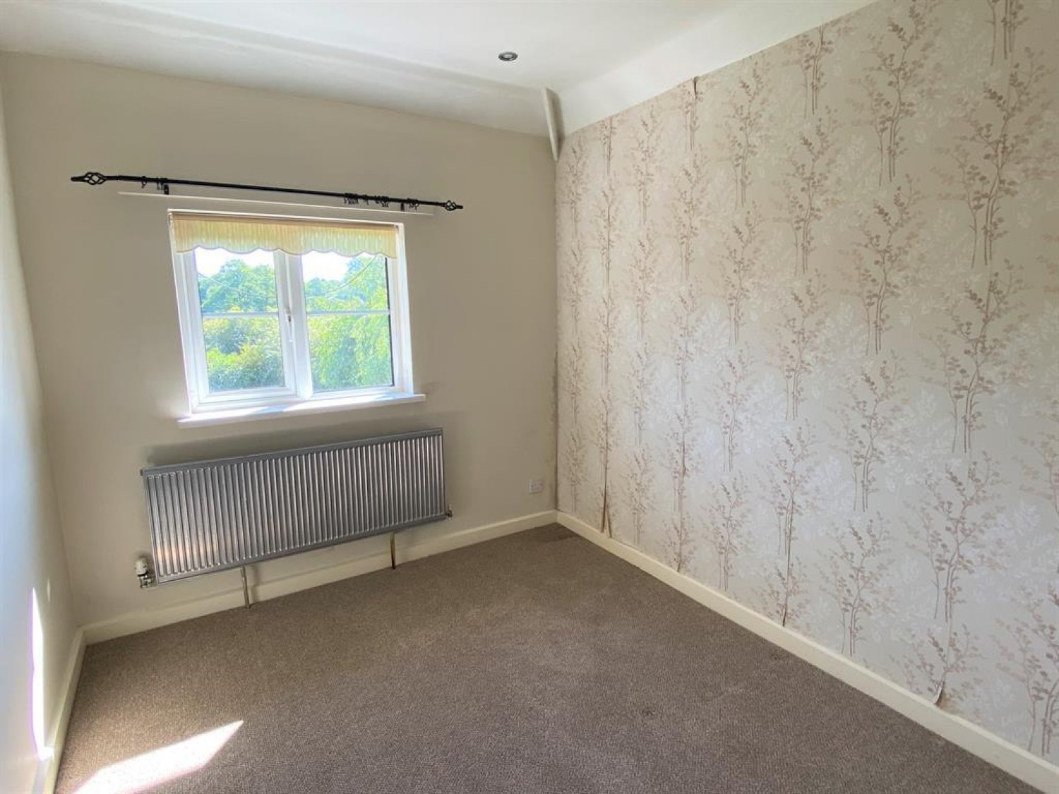 Redditch Road, Alvechurch, Birmingham, B48 7RS