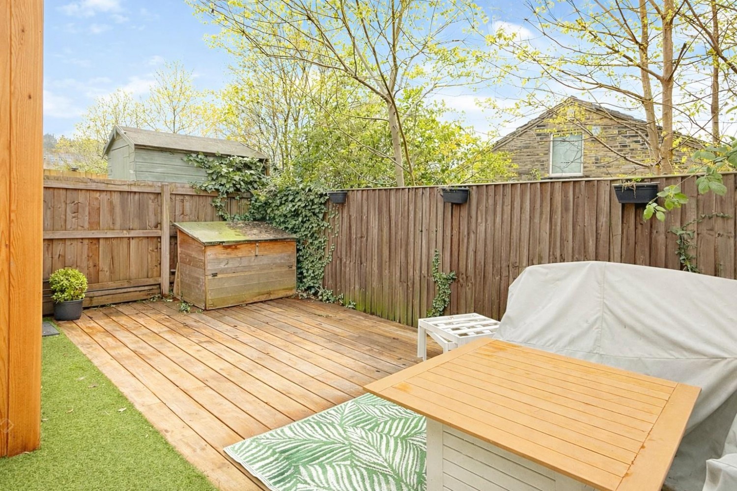 Palmer Green, Farsley, LS28 5FW