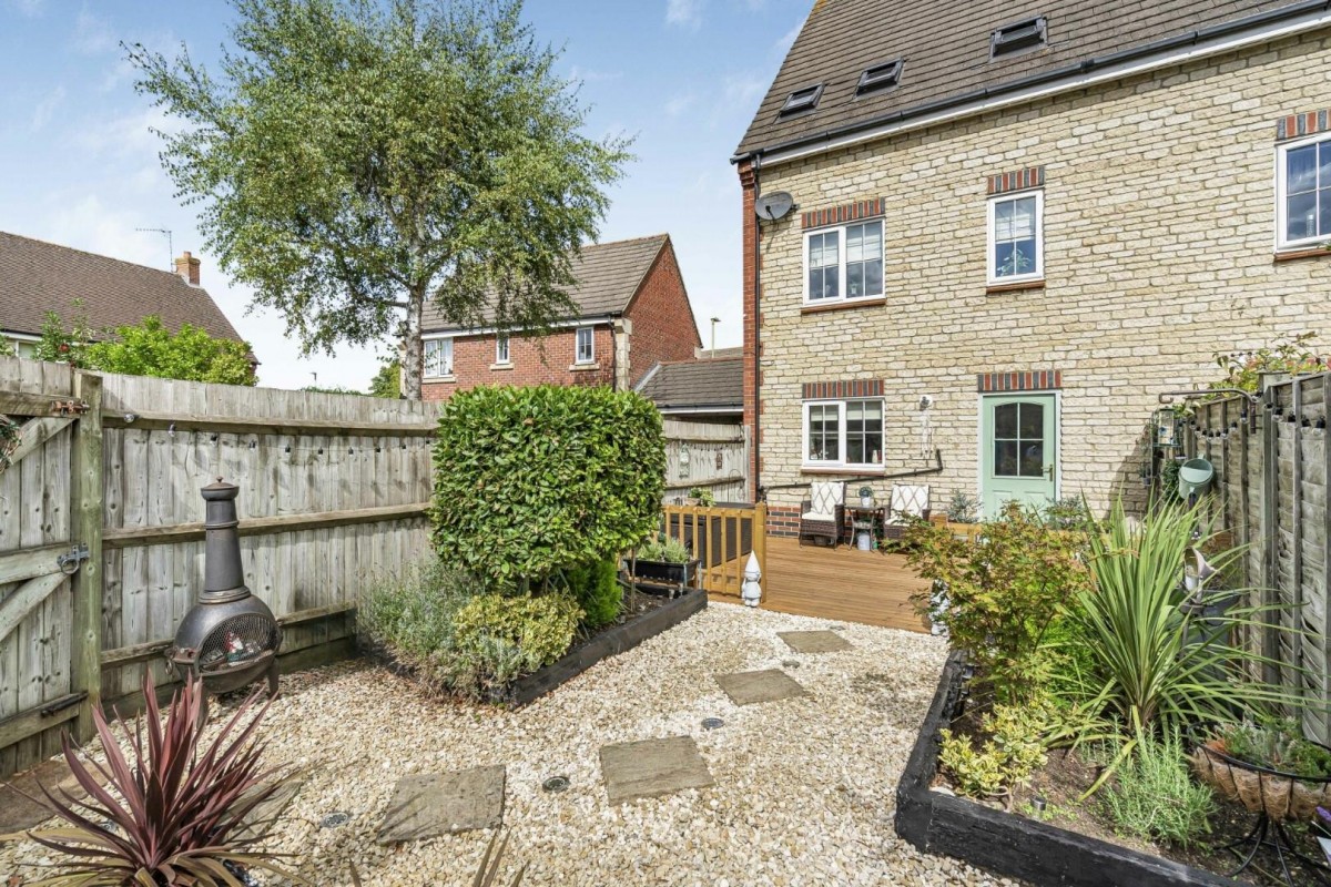 Grebe Road, Bicester