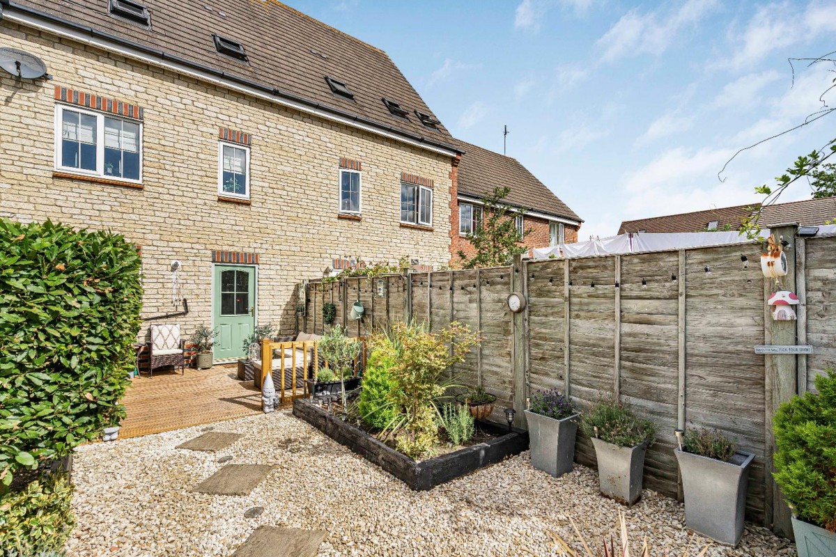 Grebe Road, Bicester